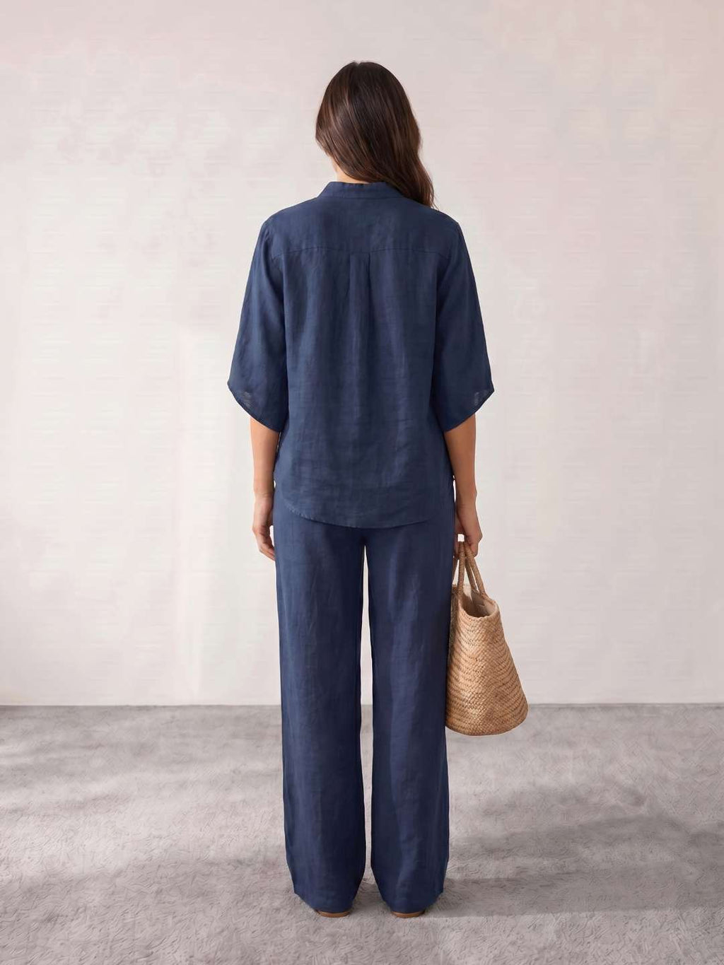Linen set with batwing sleeves and wide-leg trousers